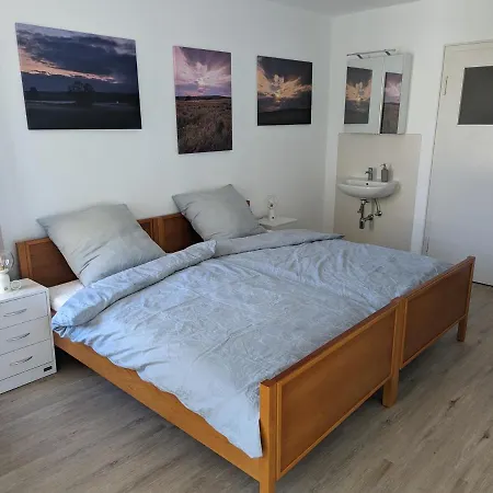 Apartment Und Tinyhouse Benediktusquelle *