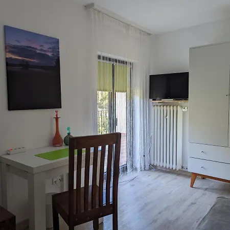 Apartment Und Tinyhouse Benediktusquelle *