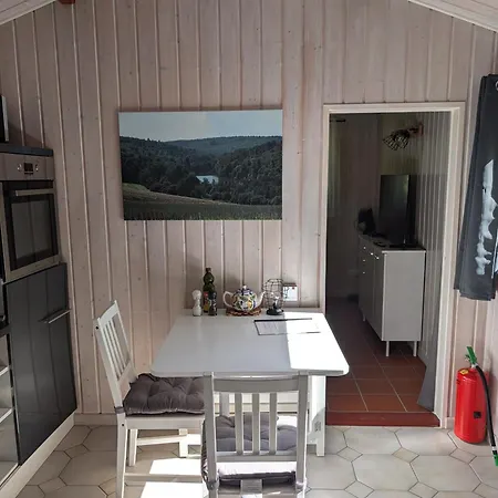 Apartment Und Tinyhouse Benediktusquelle
