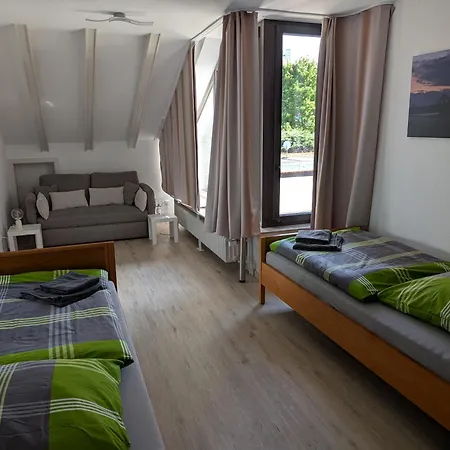 Apartment Und Tinyhouse Benediktusquelle