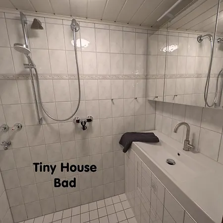 Und Tinyhouse Benediktusquelle